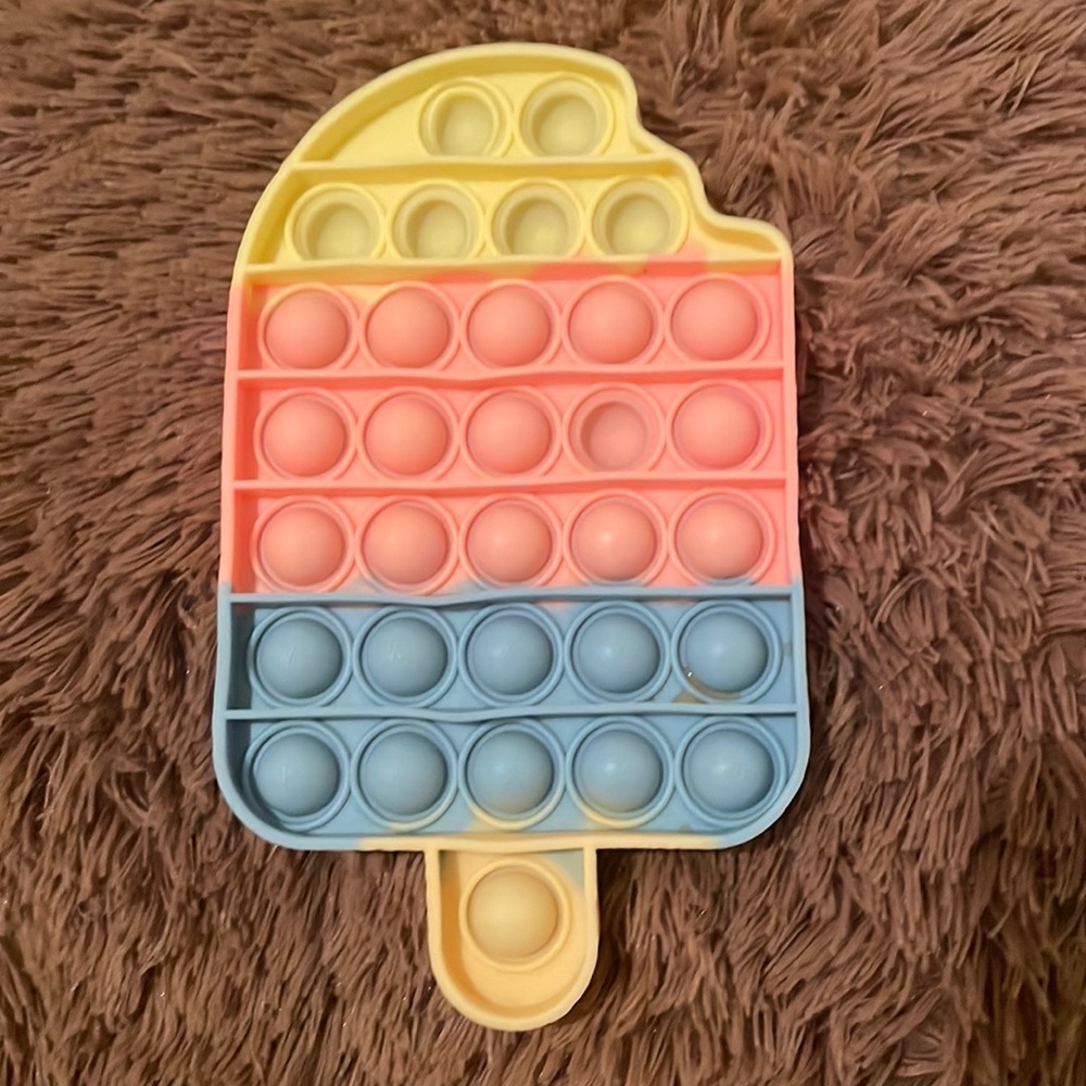 POP IT